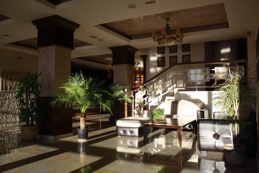 Hotel Imperium Suceava Extérieur photo